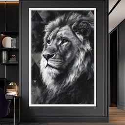 Monochrome Lion King Portrait - NicheCanvas