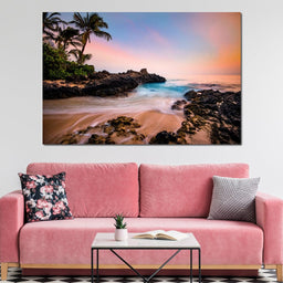 Hawaiian Paradise - Lucas Moore - NicheCanvas
