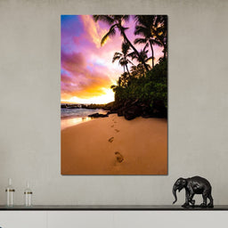 Footprints in the Sand - Lucas Moore - NicheCanvas