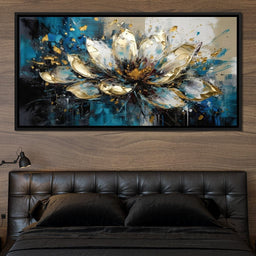 Elegant Flower Bloom 05 - Tanni Cylon - NicheCanvas