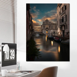 Venezia 14 - Enzo   - NicheCanvas