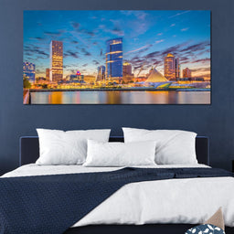 Milwaukee - NicheCanvas