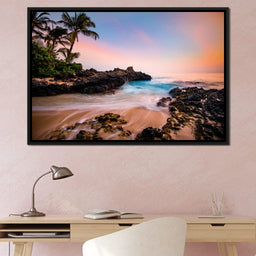 Hawaiian Paradise - Lucas Moore - NicheCanvas