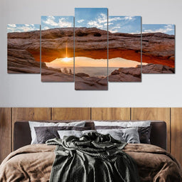 Mesa Arch Sunrise - Lucas Moore - NicheCanvas