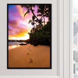 Footprints in the Sand - Lucas Moore - NicheCanvas