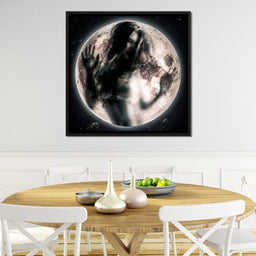 Moon Girl - Manuel Alejandro - NicheCanvas