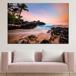 Hawaiian Paradise - Lucas Moore - NicheCanvas