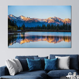 Last Light - Lucas Moore - NicheCanvas