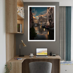Venezia 14 - Enzo   - NicheCanvas