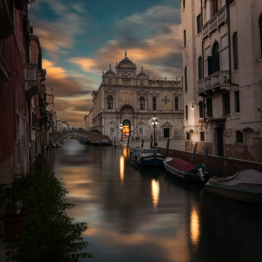 Venezia 14 - Enzo Canvas Print