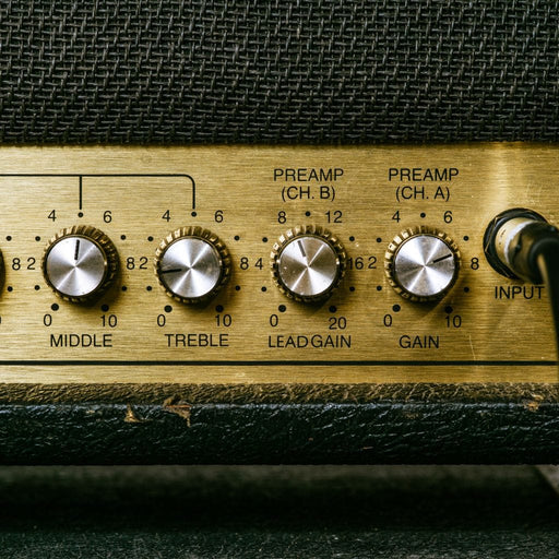 Vintage Electric Guitar Amplifier Canvas Print