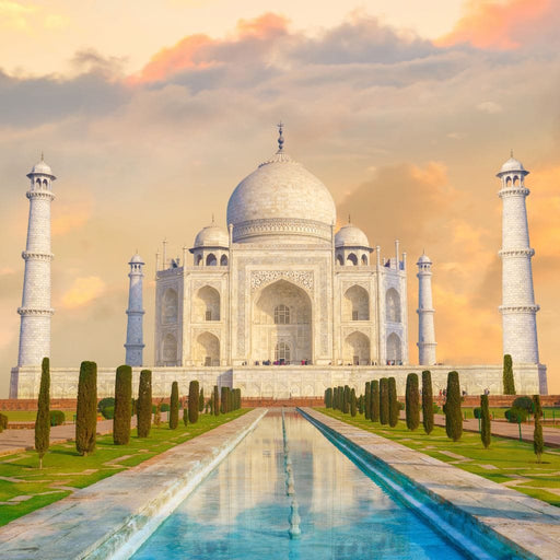 Taj Mahal Canvas Print