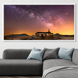 Shepherd Hut Desert Night - NicheCanvas